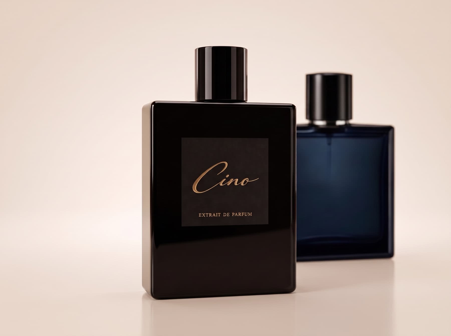 Cino Agrume Boisé neben Chanel – Bleu de Chanel