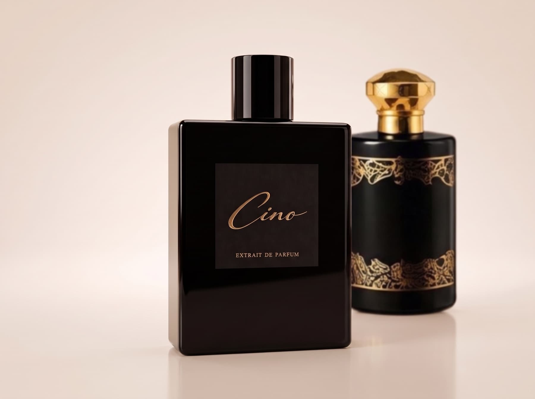 Cino Rose Poudrée neben Arabian Oud – Madawi
