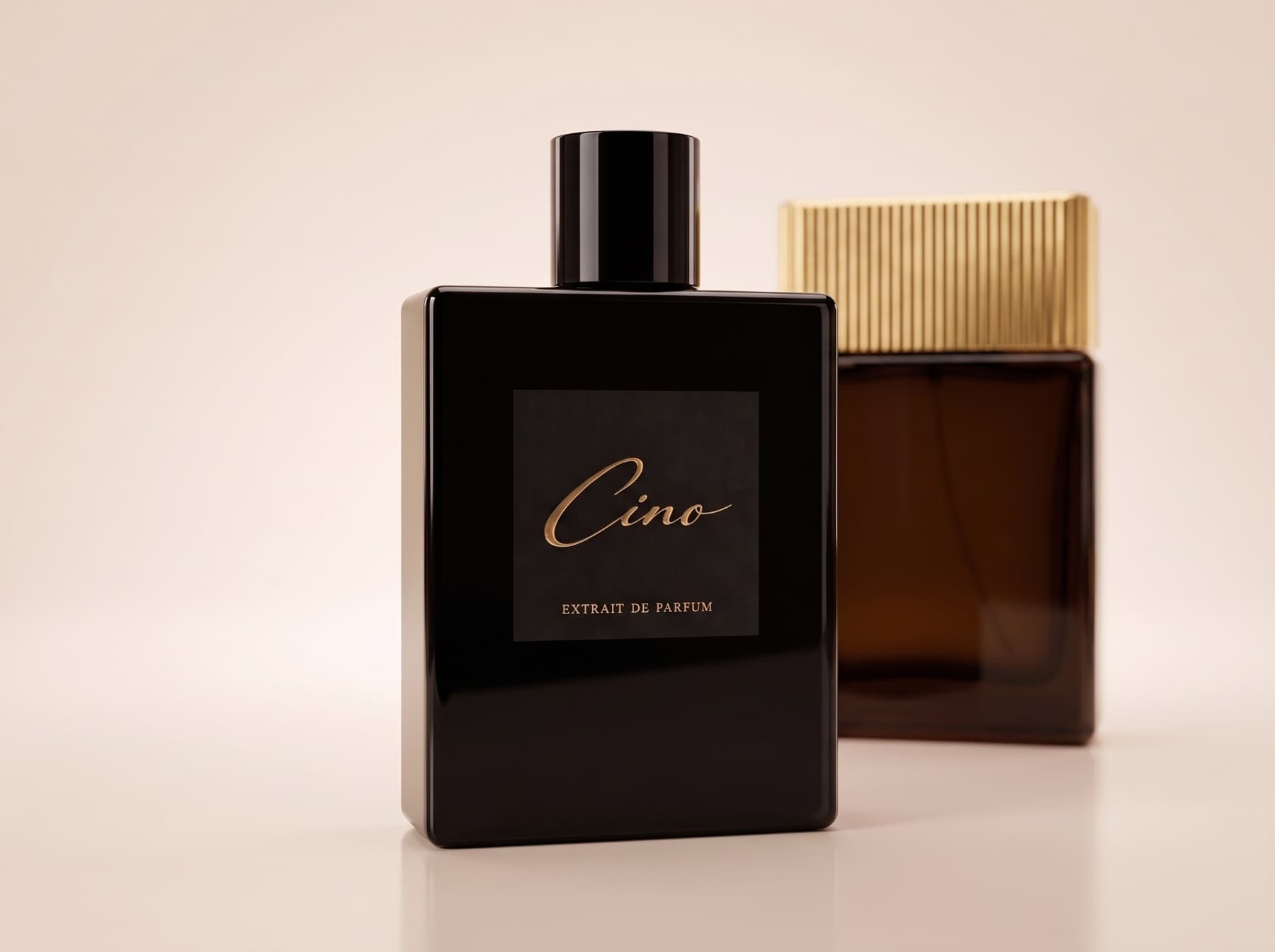 Cino Velours Noir neben Tom Ford – Noir Extreme